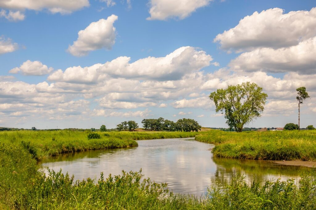 hiking trails glacial park conservation area